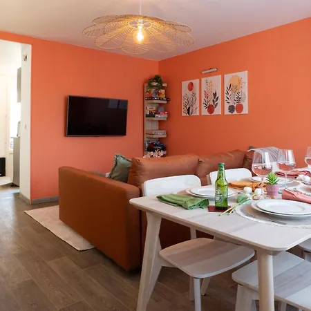 Belle Maison Jeux 8pers Centre Carnaval Et Cnpe Holiday home