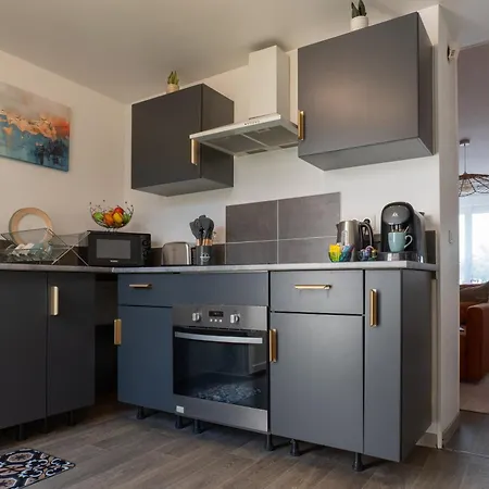 Belle Maison Jeux 8pers Centre Carnaval Et Cnpe Nyaraló Gravelines