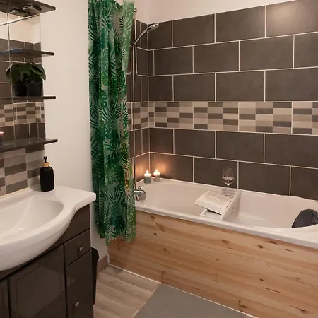 Holiday home Belle Maison Jeux 8pers Centre Carnaval Et Cnpe Gravelines